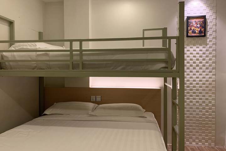 Room 38 of 58