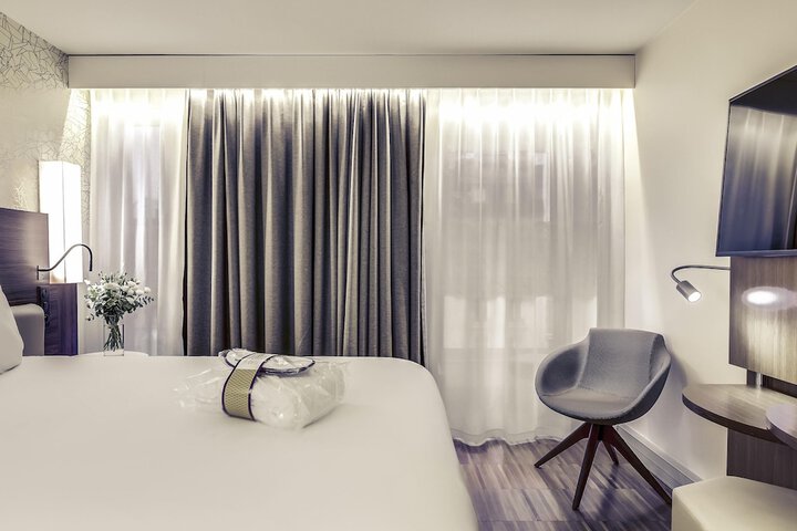 Room 7 of 52