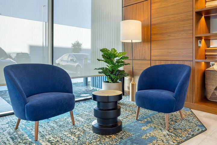 Guest Lobby