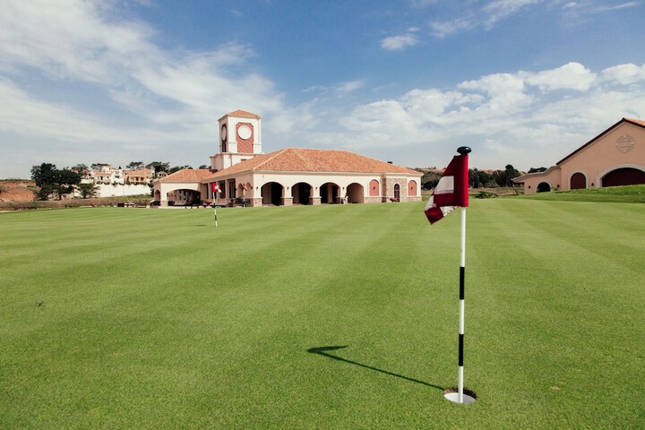 Golf 48 of 81
