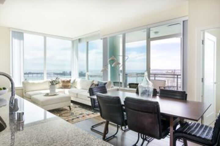 Image of Stunning 3BR in Downtown San Diego by Sonder