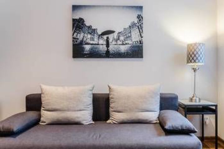 Room 15 of 16