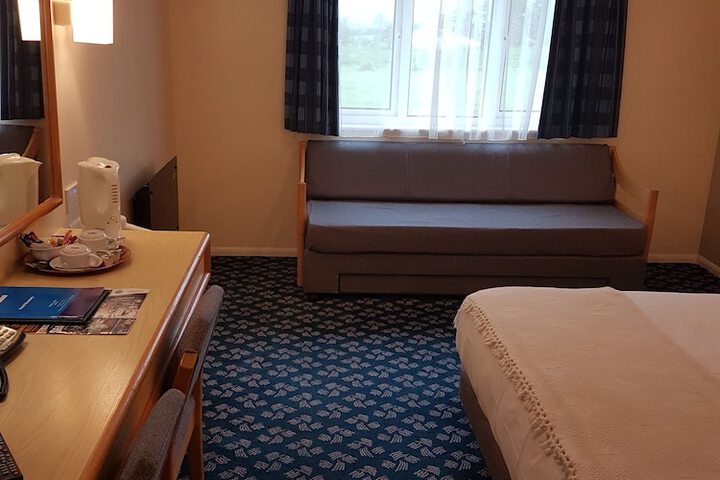 Room 56 of 74