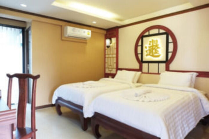 Room 63 of 145