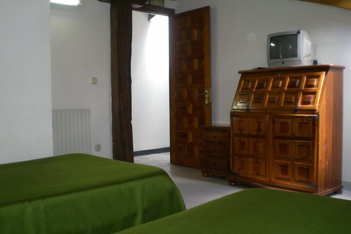 Room 7 of 30