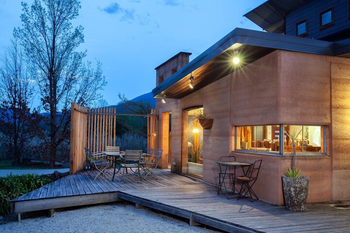 Terrace/Patio 11 of 38