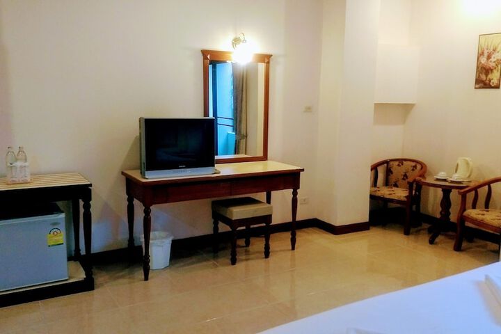 Room amenity