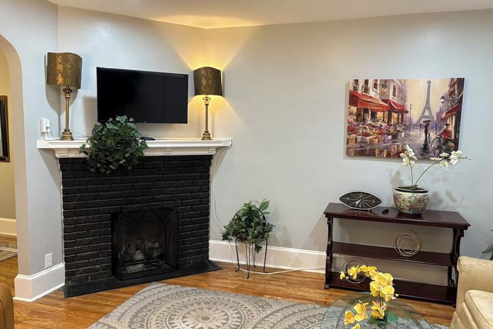 Room 9 of 21