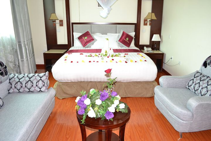 Room 15 of 22