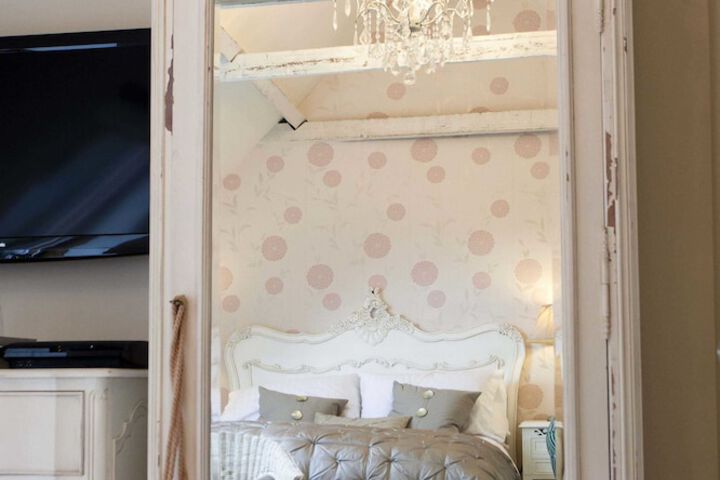 Room 4 of 31