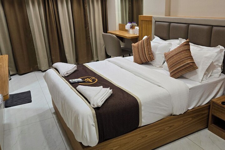 Room 21 of 27
