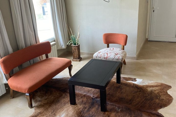 Room 51 of 136