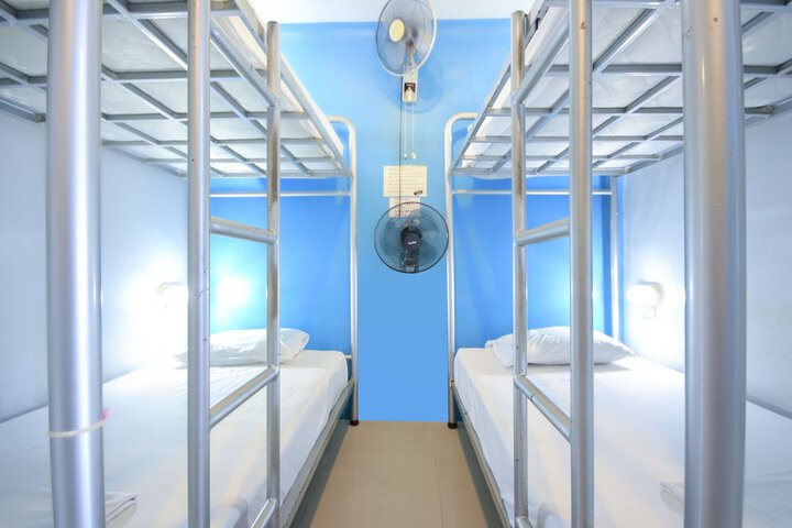 Room 13 of 47