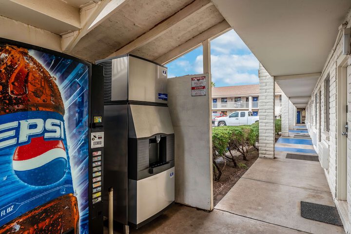 Vending machine