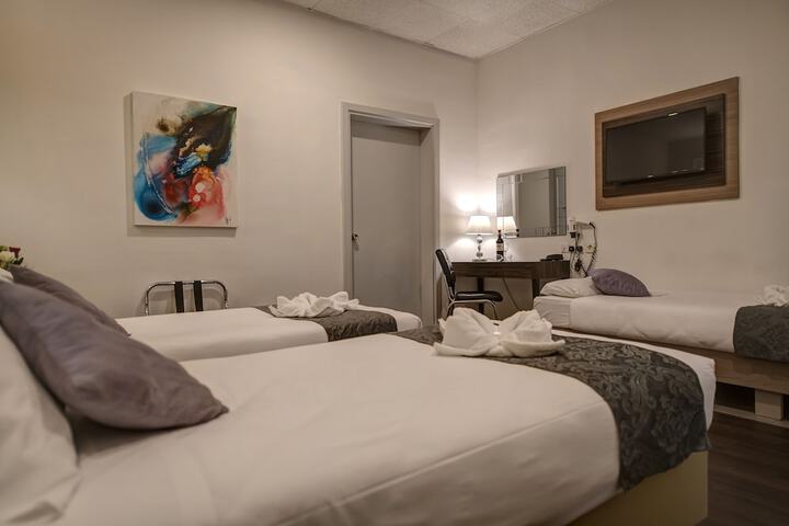 Room 14 of 41