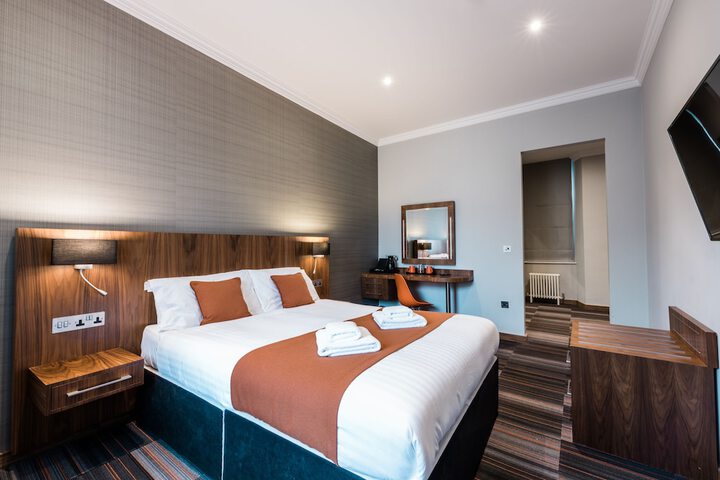 Room 21 of 69