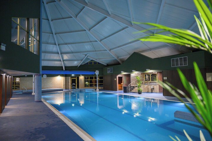 Pools & Facilities