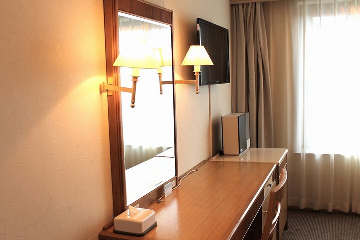 Room 11 of 149