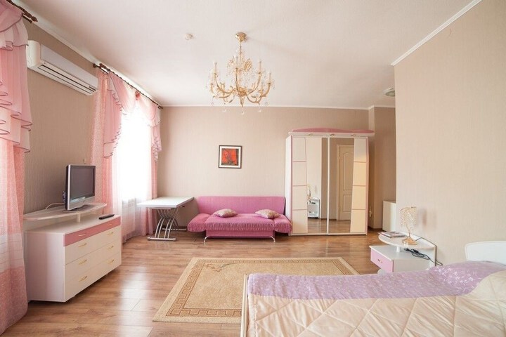 Room 19 of 31