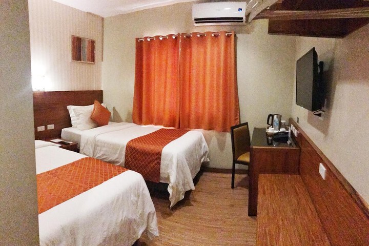 Room 21 of 56
