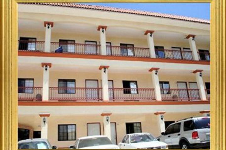Image of Hotel Colonial de Nogales