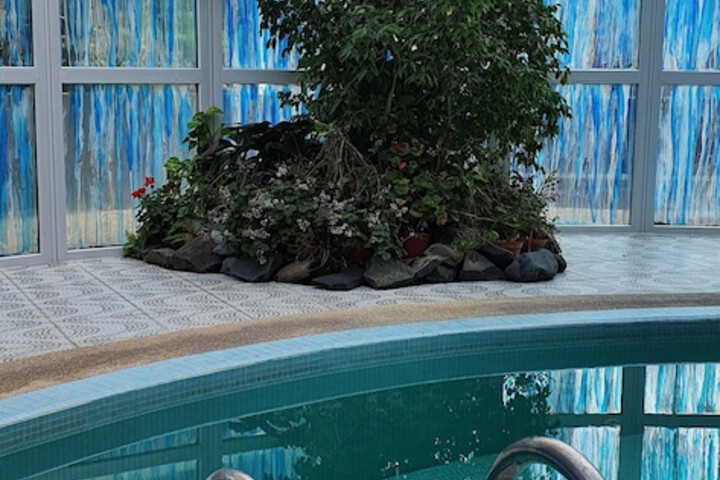 Pool 17 of 66