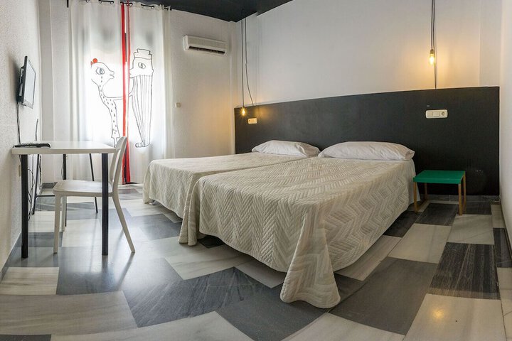 Room 1 of 13
