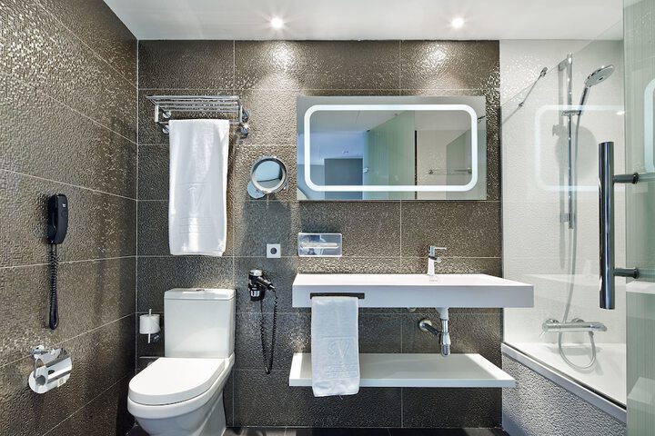 Bath Photo