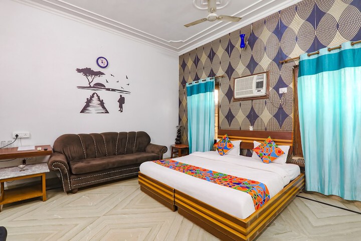 Room 17 of 41
