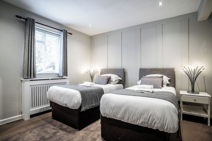 Room 10 of 70