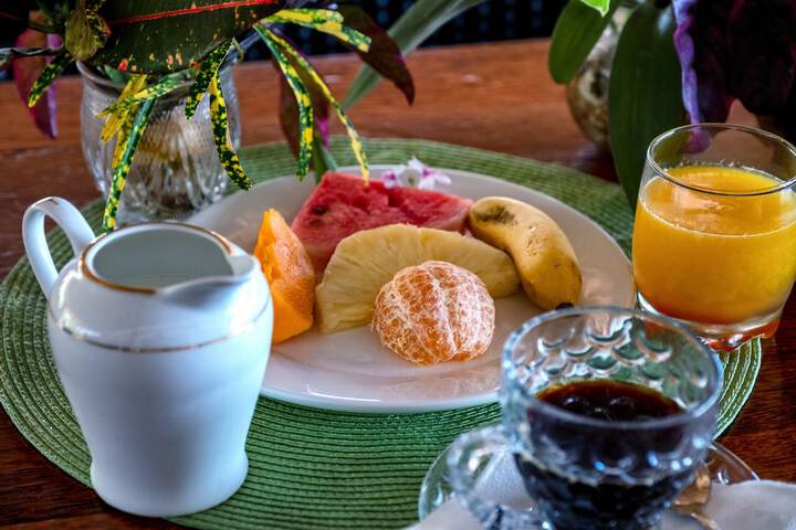 Breakfast/Coffee Service 33 of 40