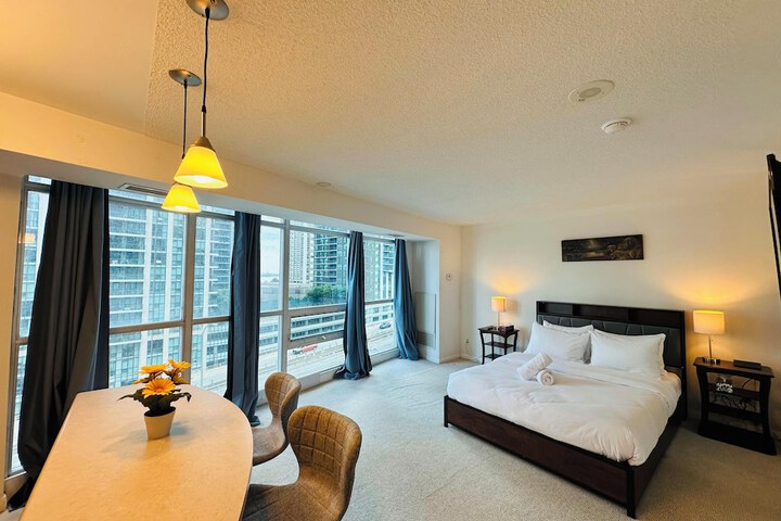 Room 54 of 79