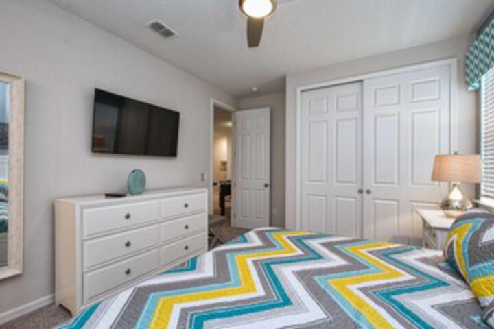 Room 44 of 49