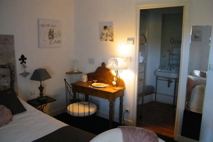 Room 9 of 62