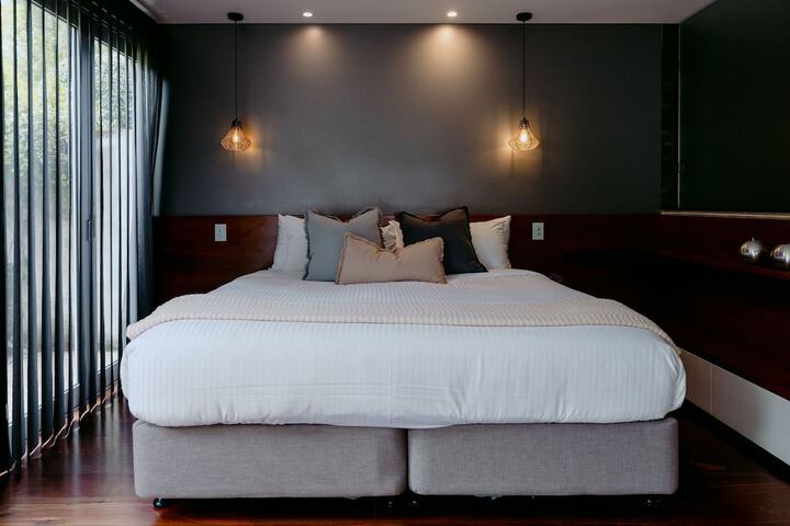 Room 4 of 71