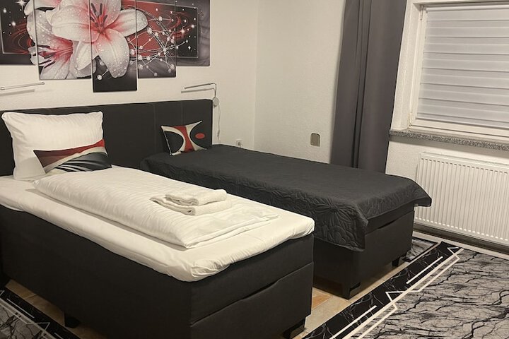 Room 15 of 41