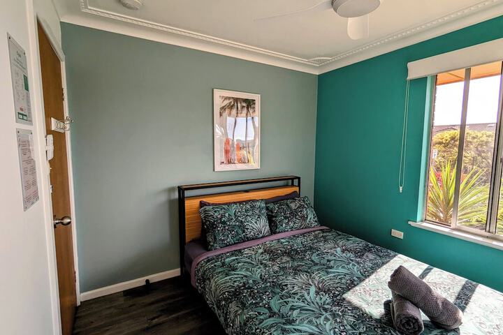 Room 12 of 44