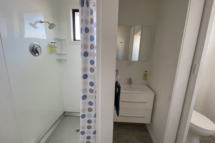 Room 43 of 62