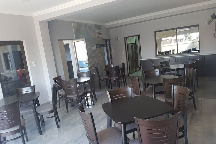 Breakfast/Coffee Service 26 of 38