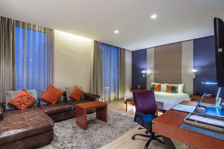 Room 15 of 43