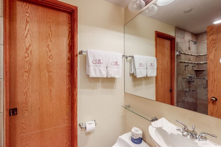 Room 154 of 222