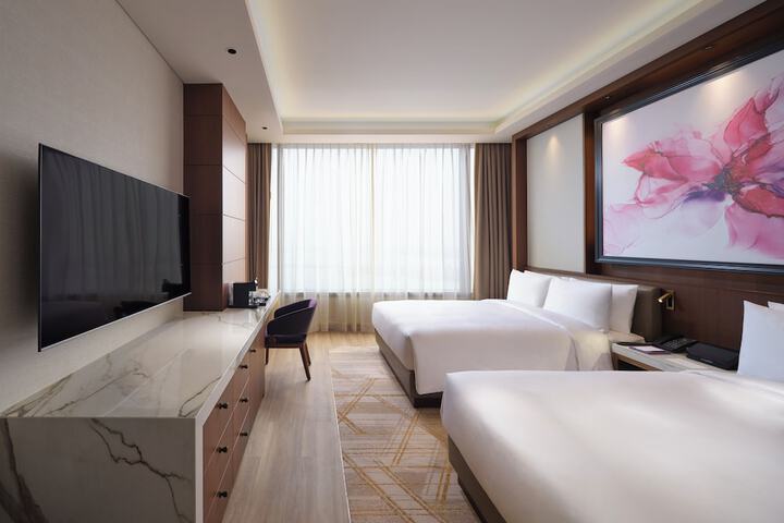 Room 20 of 203