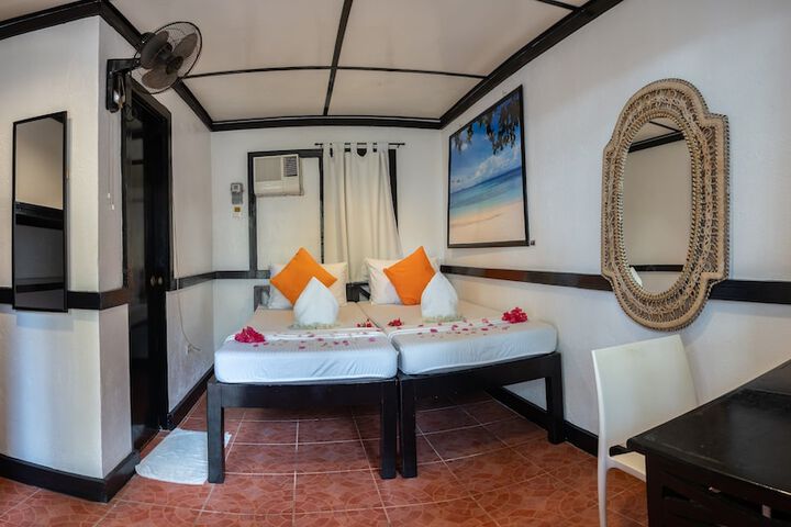 Room 5 of 56