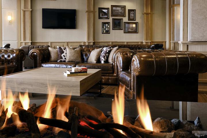 Hotel Interior 9 of 157