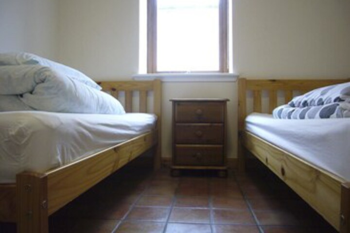 Room 151 of 162