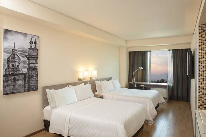 Room 10 of 41