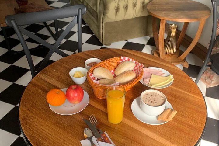 Breakfast/Coffee Service 17 of 20