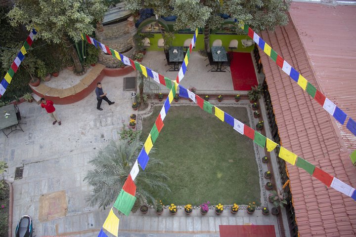 Hotel Exterior 93 of 94