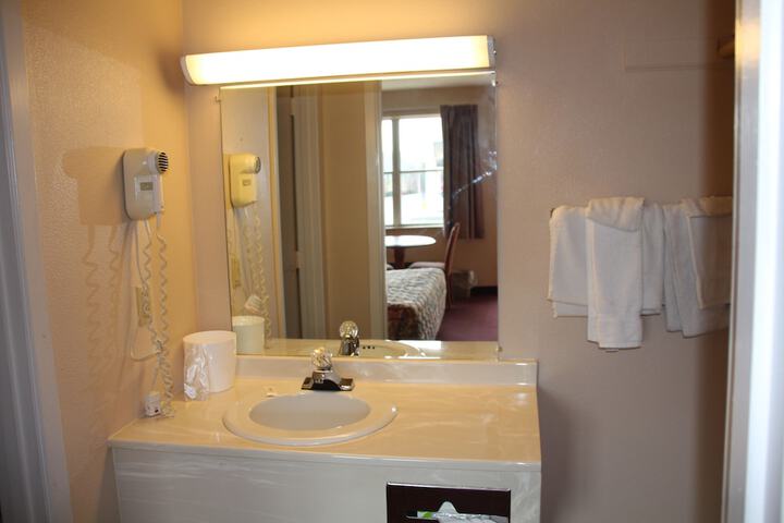Room 43 of 43