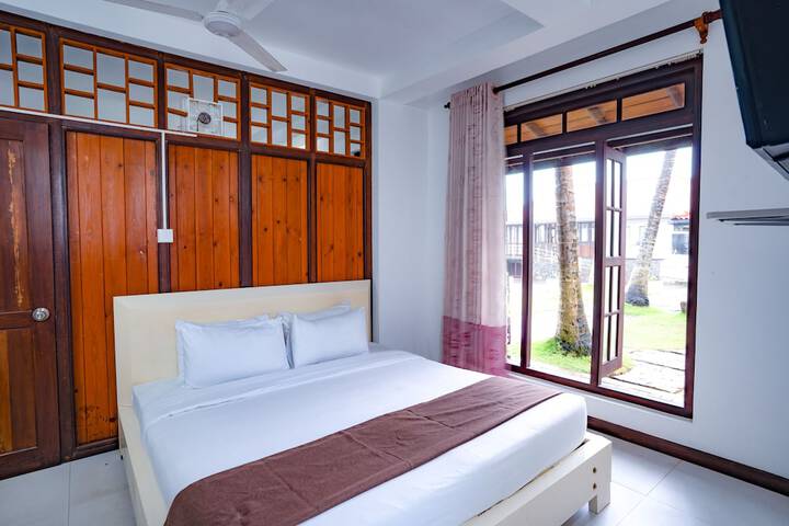 Room 29 of 175